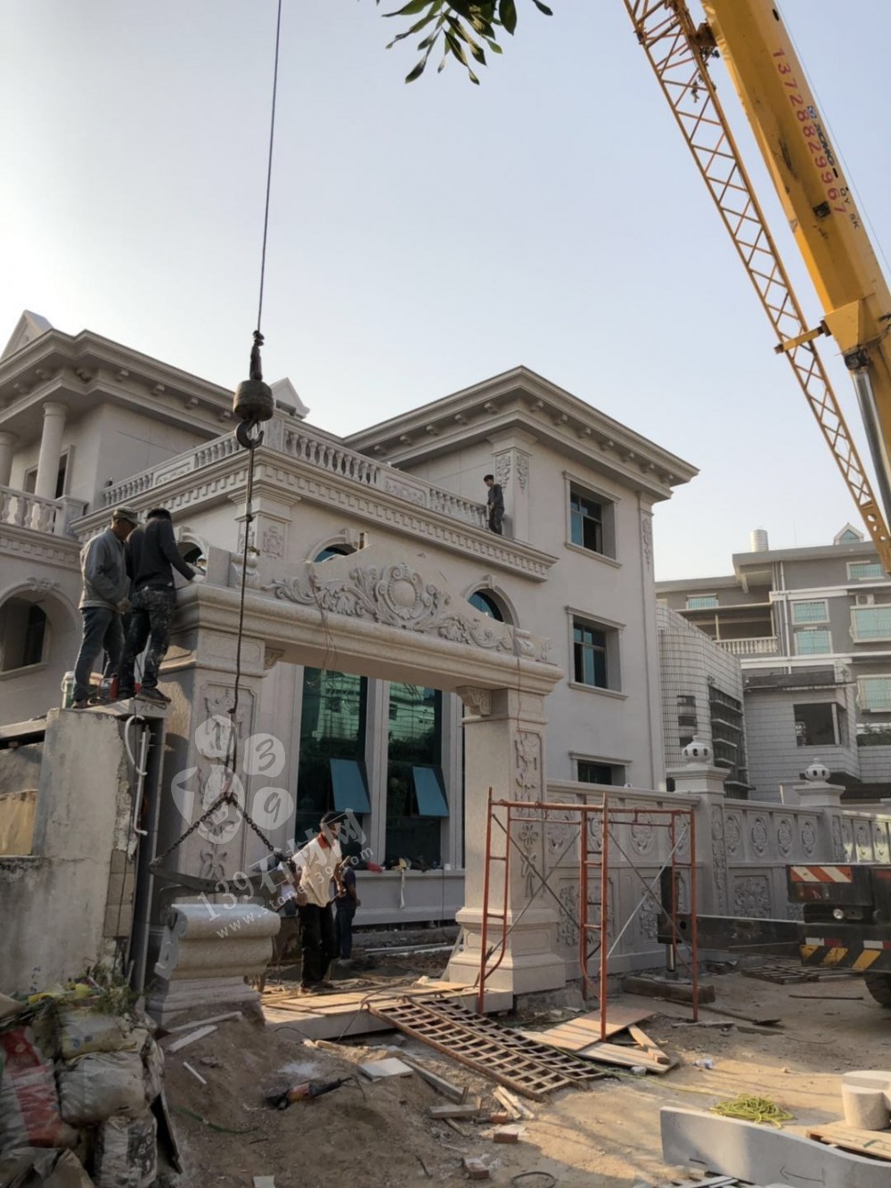 惠安石雕產(chǎn)品國(guó)豪石業(yè)提供