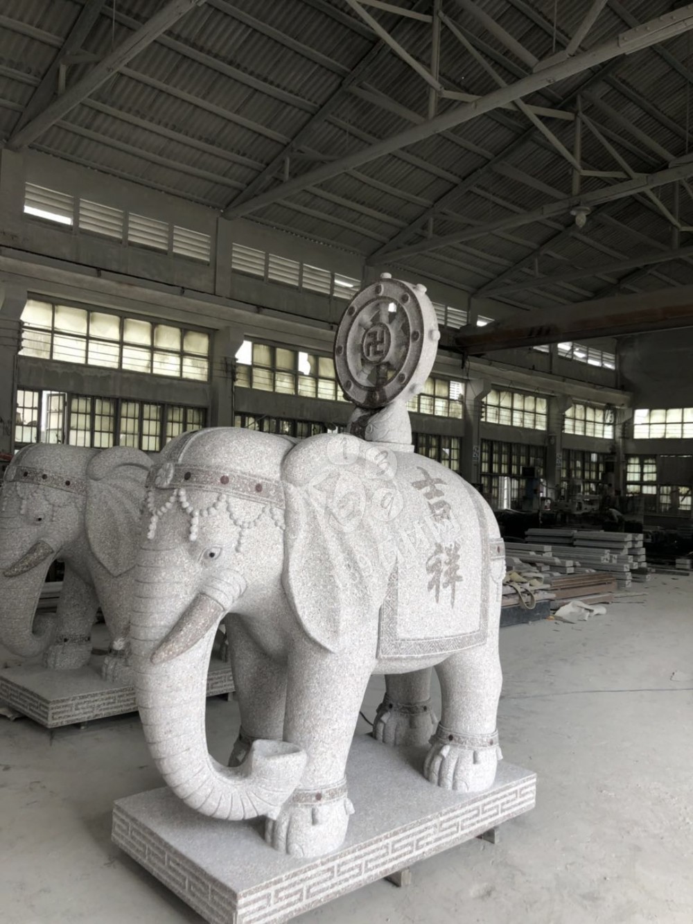 惠安石雕產(chǎn)品國(guó)豪石業(yè)提供