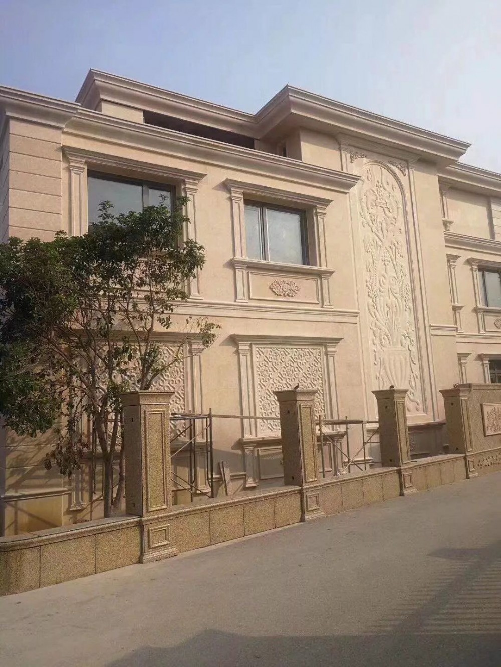 貝魯特（溫莎米黃）大理石外墻裝飾應用案例欣賞