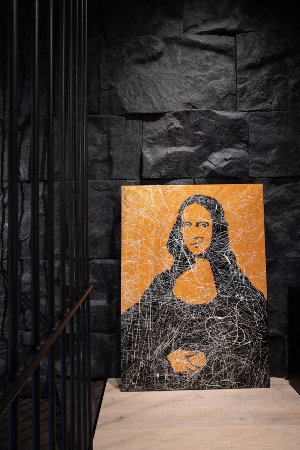 黑色石材自然面背景墻裝飾