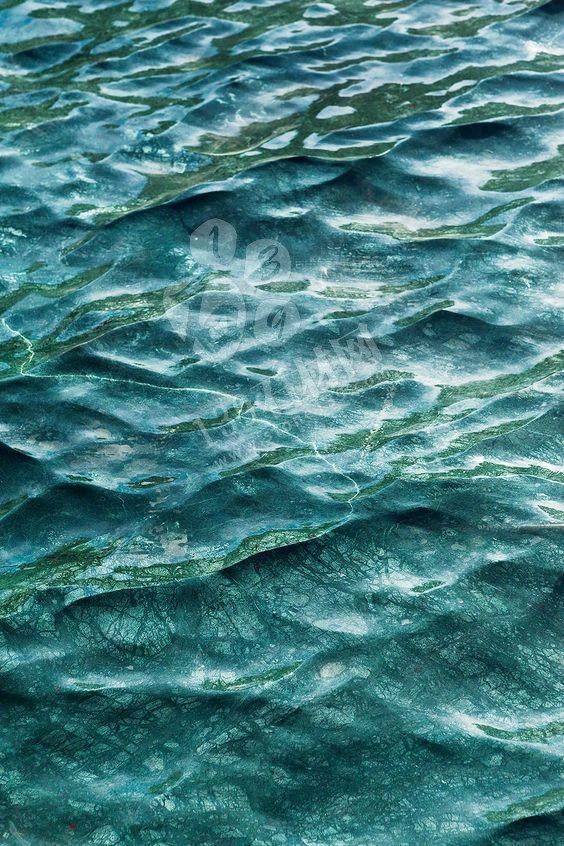 天然石材加工極致:“液態(tài)”大理石讓人浮想聯(lián)翩