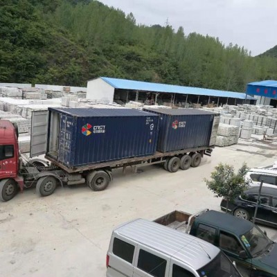 梨花白是建筑材料、園林、廣場地鋪的理想石料