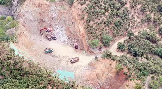 河北承德一鄉人大主席被舉報保護違規砂石廠，紀委介入調查