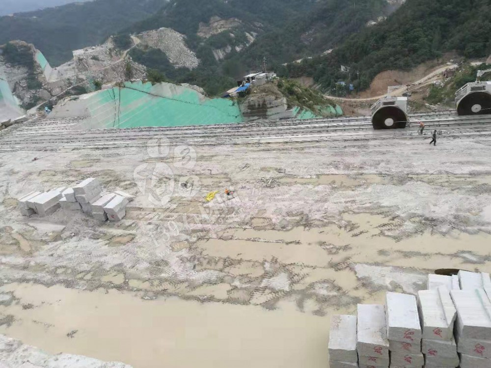 【河南內(nèi)鄉(xiāng)永發(fā)石材廠】年產(chǎn)5000立方米梨花白花崗巖板材及配套產(chǎn)品