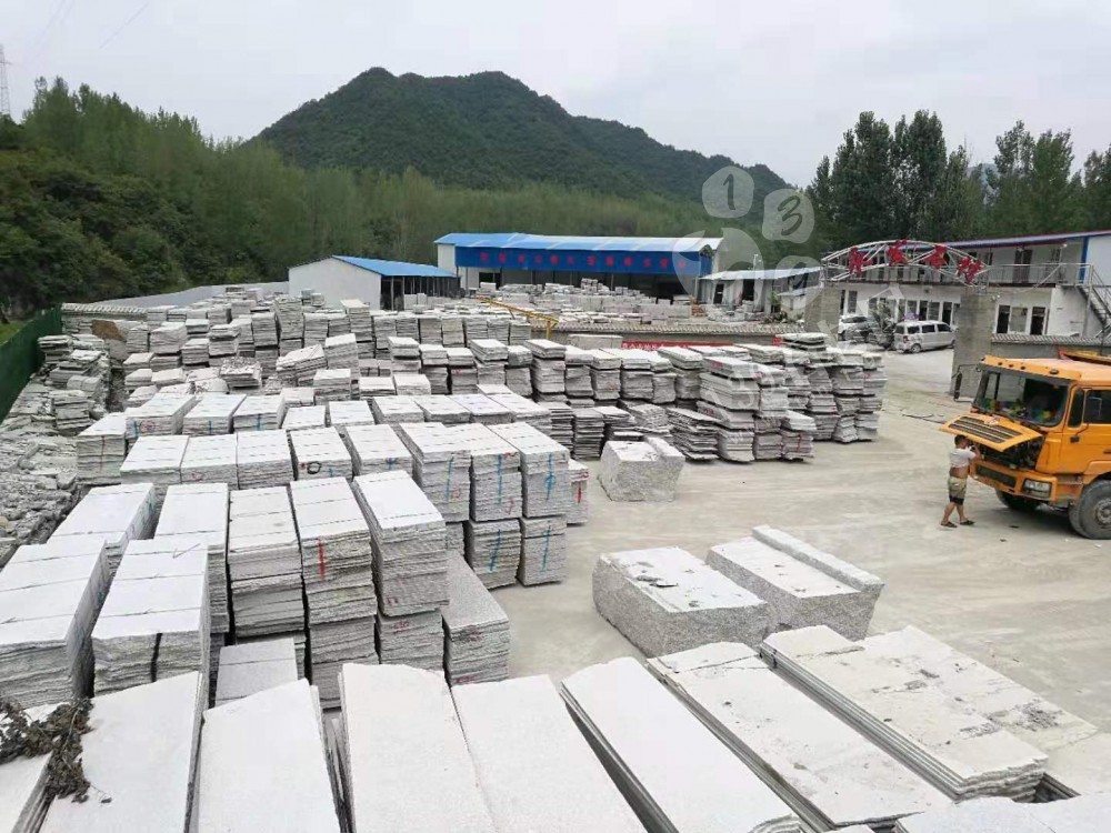 【河南內(nèi)鄉(xiāng)永發(fā)石材廠】年產(chǎn)5000立方米梨花白花崗巖板材及配套產(chǎn)品