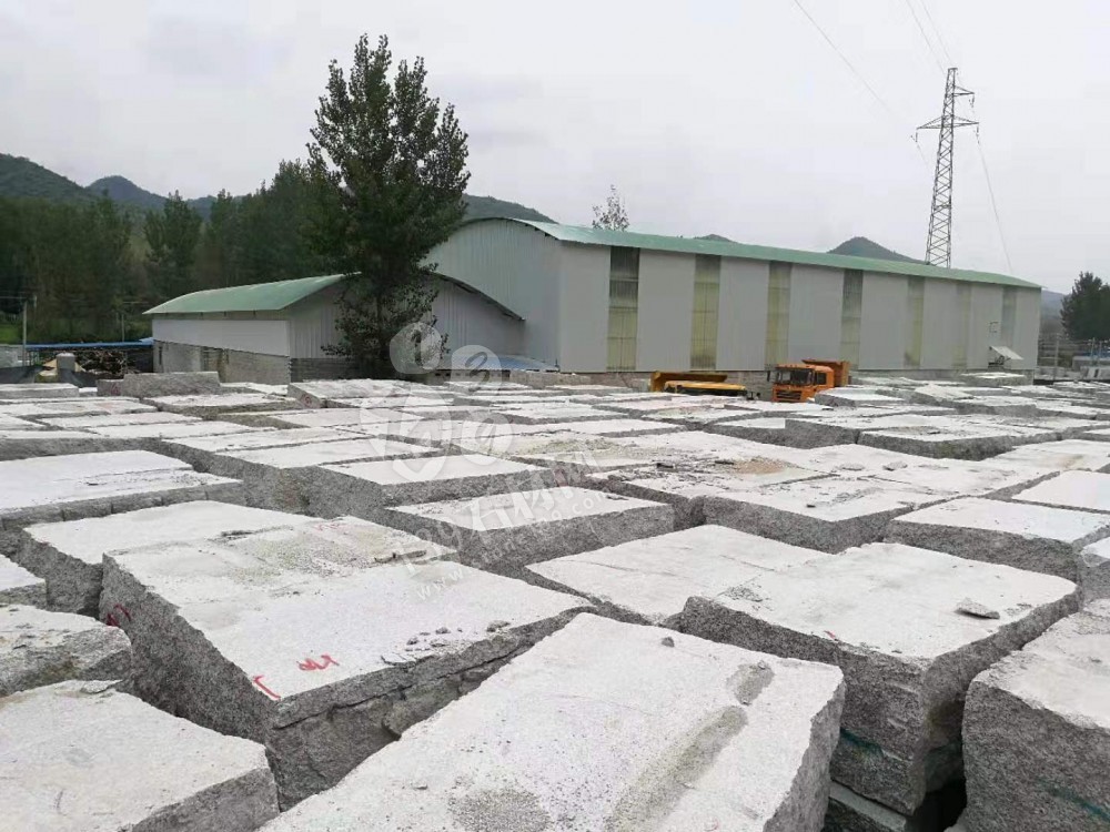 【河南內(nèi)鄉(xiāng)永發(fā)石材廠】年產(chǎn)5000立方米梨花白花崗巖板材及配套產(chǎn)品