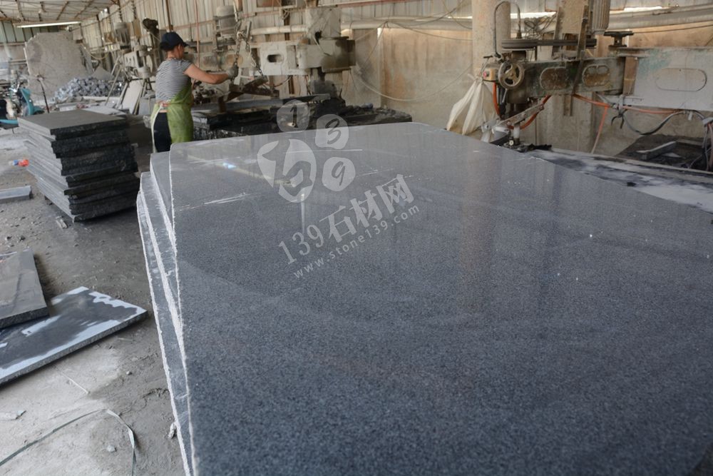 福建老礦芝麻黑G654石材廠家【福城石材】分享各種芝麻黑產品