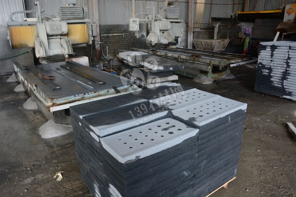 福建老礦芝麻黑G654石材廠家【福城石材】分享各種芝麻黑產品