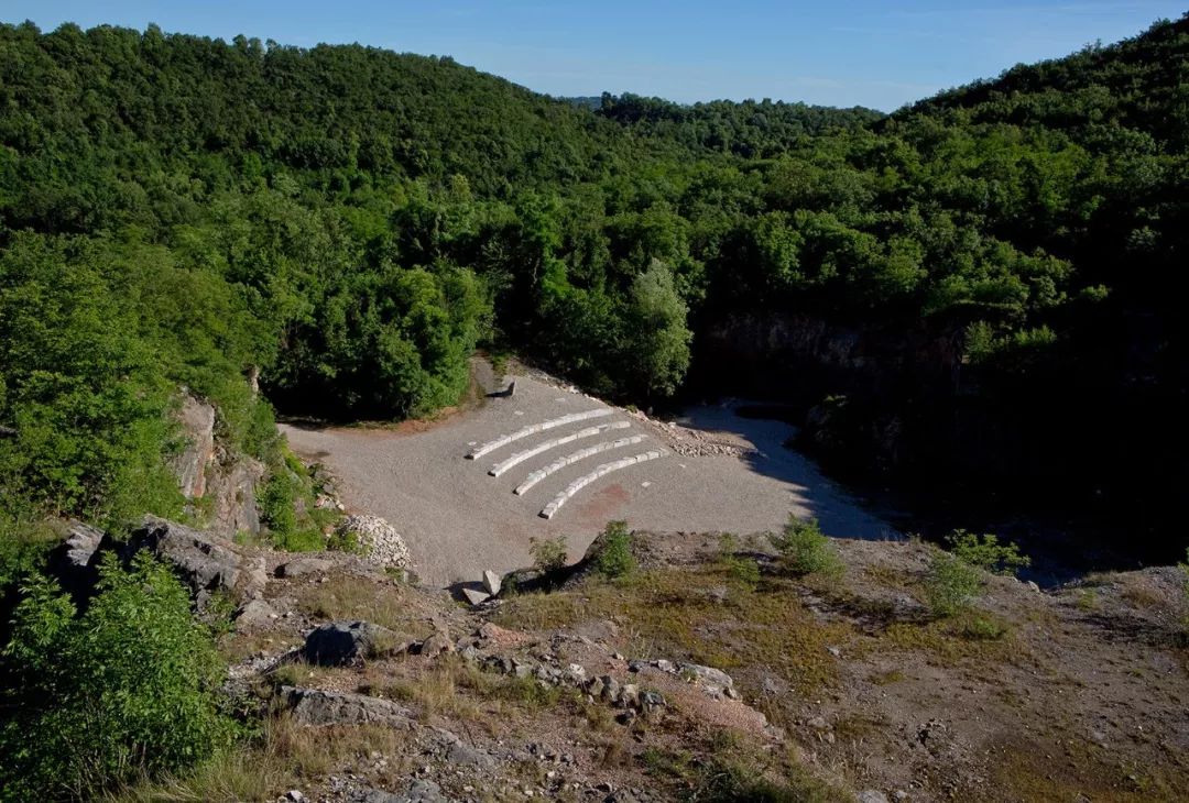 礦山采石場再利用，這座采石場被列入世界文化遺產 