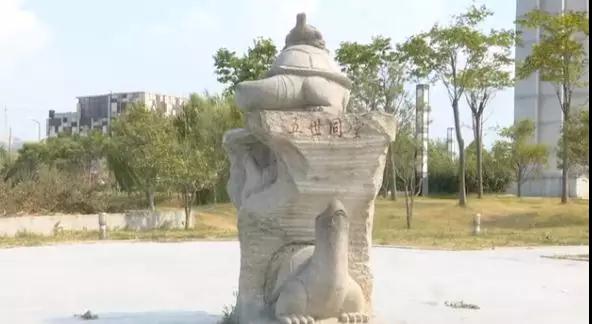 精雕細琢，讓麻城花崗巖升值數十倍甚至上百倍，從千元增值到上萬元