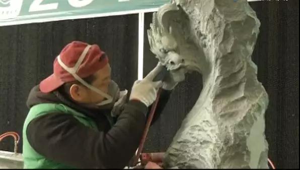 精雕細琢，讓麻城花崗巖升值數十倍甚至上百倍，從千元增值到上萬元