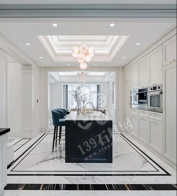 黑色石材帶根的三個品種（黑白根、茶玉、勞倫黑金）對比介紹