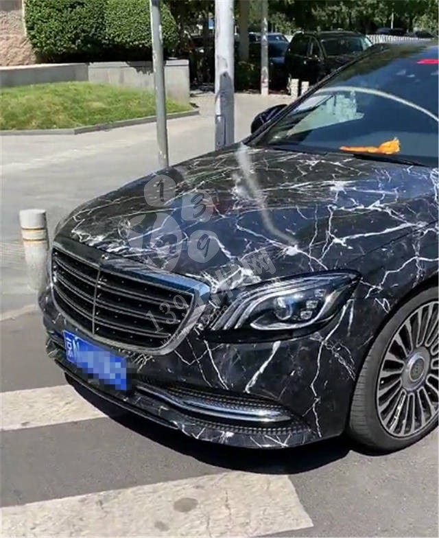 北京首臺“大理石”邁巴赫，落地250萬，加價45萬，紋理吸睛