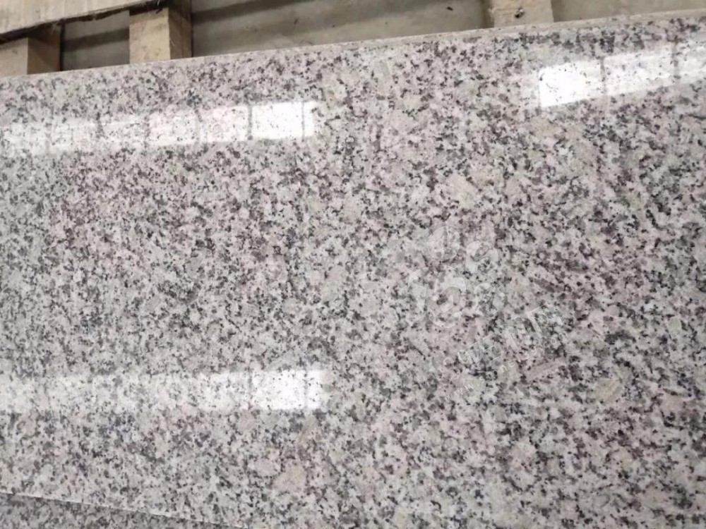 為了軍運會順利進行，麻城石材企業履行企業責任與擔當，望客戶理解并支持！