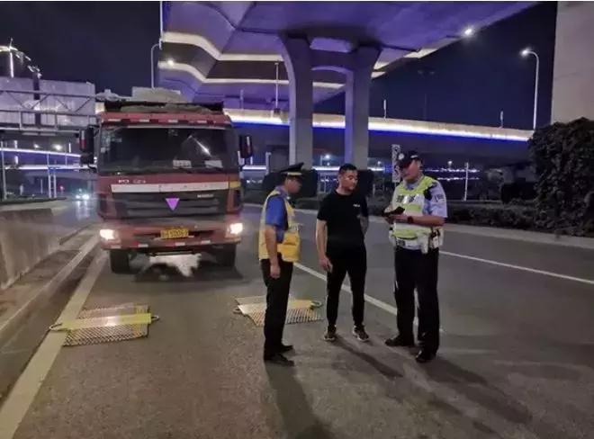 大半個中國嚴查貨車超載，石材運輸價格齊漲！