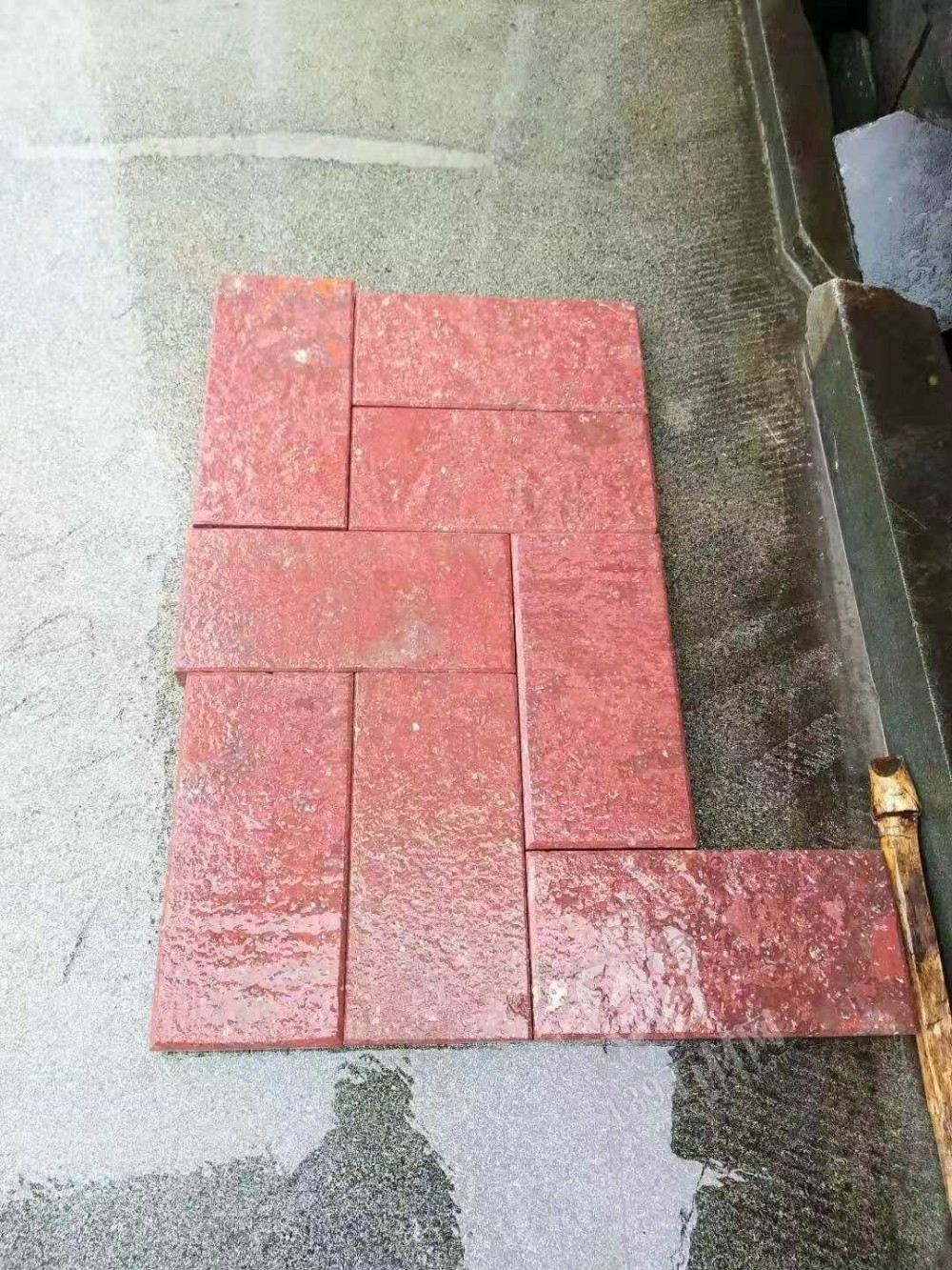 浙江溫州泰順縣南院志松石材廠主營雞血紅，福壽紅，貴妃紅，茶花白，青石,遂昌白，壽寧紅