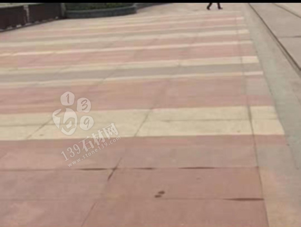 浙江溫州泰順縣南院志松石材廠主營雞血紅，福壽紅，貴妃紅，茶花白，青石,遂昌白，壽寧紅