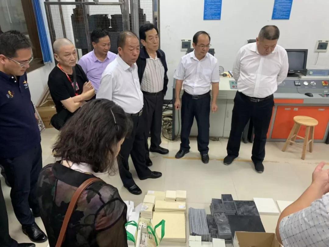 被譽為“石材世界之窗”的《國家石材數據庫》建于廣東云浮