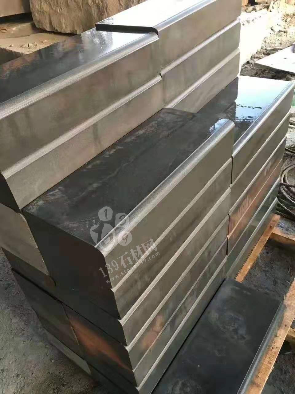 青石廣告朋友圈來一波 恒發石材老板冒個泡