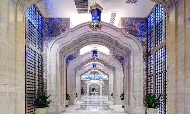 石材人來廈門都喜歡睡這個酒店，原因是為了看豪華的石材