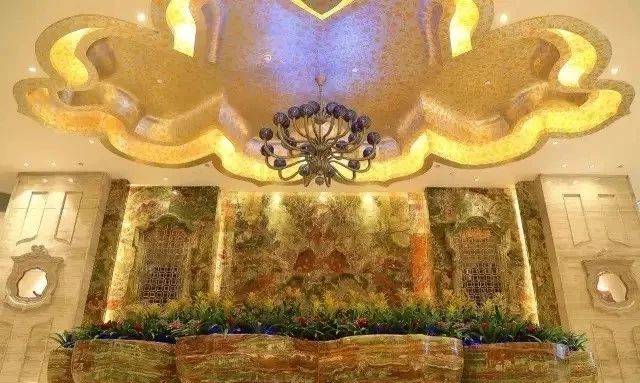 石材人來廈門都喜歡睡這個酒店，原因是為了看豪華的石材