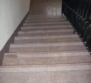 石材厚度直接影響石材質(zhì)量，看完你就知道為什么市場(chǎng)上的超薄板、巖板、瓷磚無(wú)法代替石材