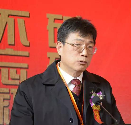 華輝石材股份董事長王清安當選全國工商聯石材業商會第四屆理事會首任輪值會長