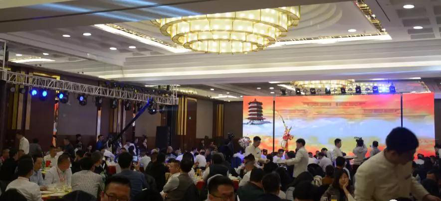 華輝石材股份董事長王清安當選全國工商聯石材業商會第四屆理事會首任輪值會長