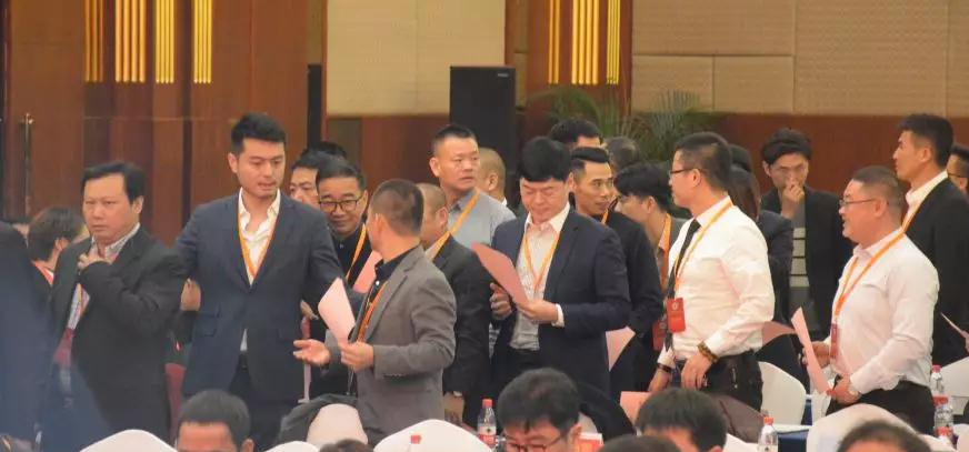 華輝石材股份董事長王清安當選全國工商聯石材業商會第四屆理事會首任輪值會長