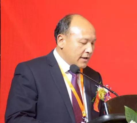 華輝石材股份董事長王清安當選全國工商聯石材業商會第四屆理事會首任輪值會長