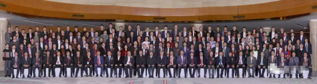 華輝石材股份董事長王清安當選全國工商聯石材業商會第四屆理事會首任輪值會長