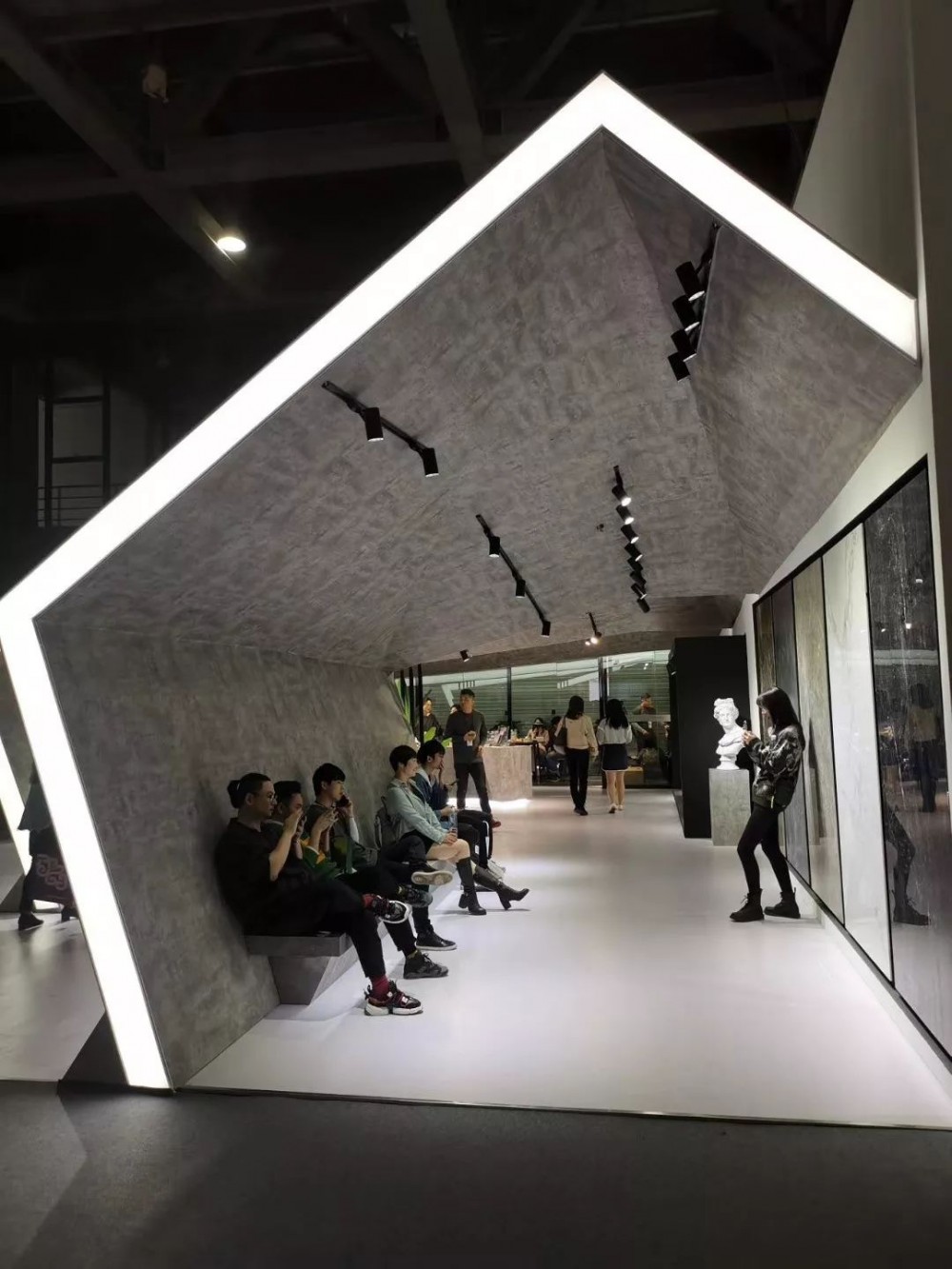 2019廣州設計周，石材軍團閃亮登場 