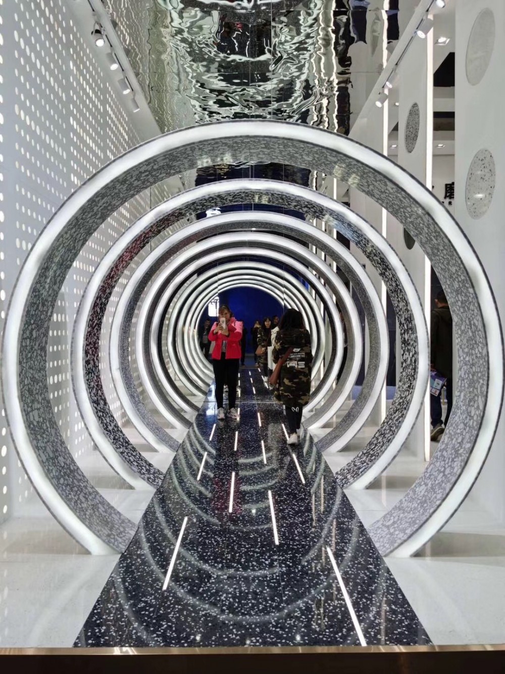 2019廣州設計周，石材軍團閃亮登場 