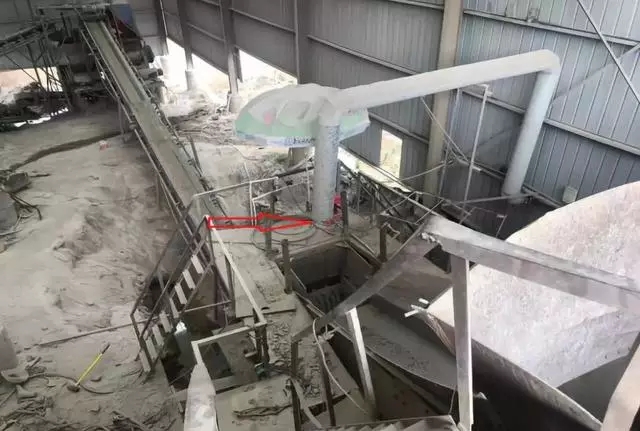 河南洛陽市洛龍區固始縣等多家石材廠污染嚴重，生產未達標