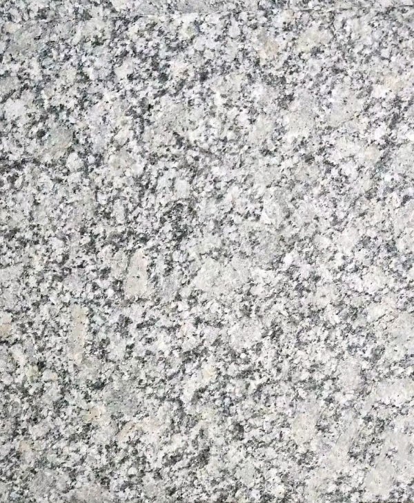 國(guó)產(chǎn)小鐵灰石材與進(jìn)口的鐵灰石材對(duì)比