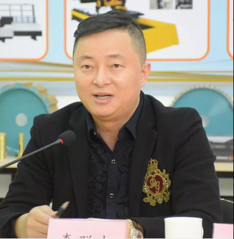 中國石材機械輔料產業發展專家研討會在水頭召開