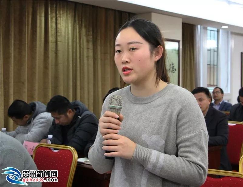 廣西賀州市石材碳酸鈣行業(yè)“小散亂”整治工作新聞發(fā)布會(huì)召開(kāi)