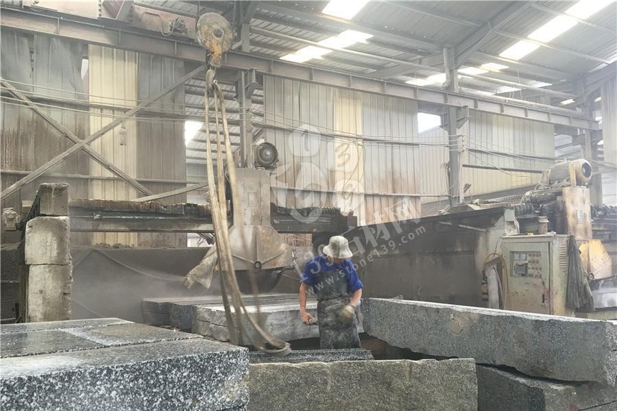 湖南芝麻灰溆浦廠家福華石材主營芝麻灰、芝麻黑654、芝麻白、小冰花、G688#