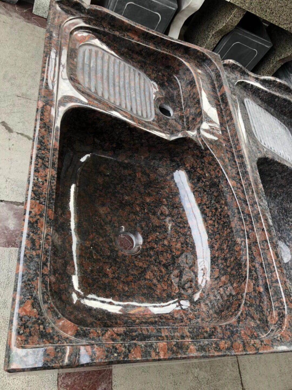 2020年元旦新上一批天然石材洗衣池，樂晨花崗巖洗衣池年底大放價