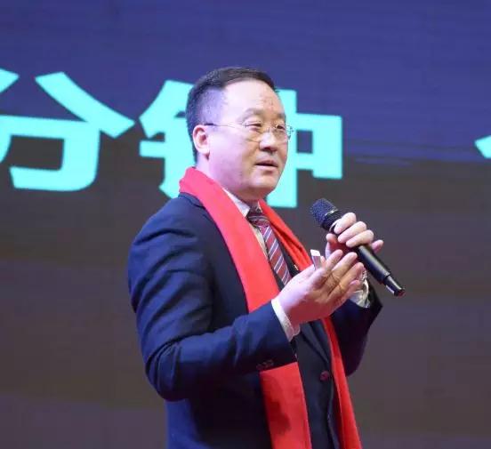 首屆石材機(jī)械輔料產(chǎn)業(yè)發(fā)展論壇在福建水頭成功舉行，論道賦能產(chǎn)業(yè)未來(lái)新發(fā)展