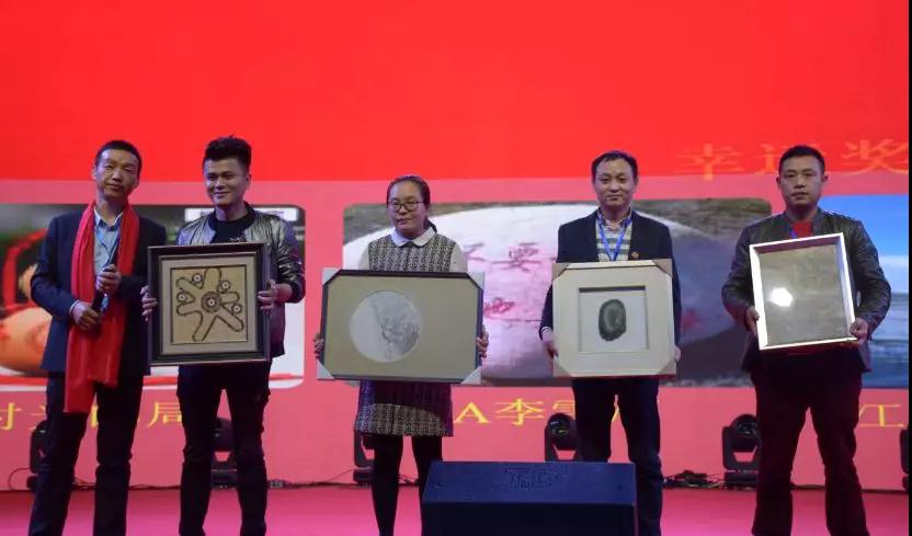 首屆石材機(jī)械輔料產(chǎn)業(yè)發(fā)展論壇在福建水頭成功舉行，論道賦能產(chǎn)業(yè)未來(lái)新發(fā)展