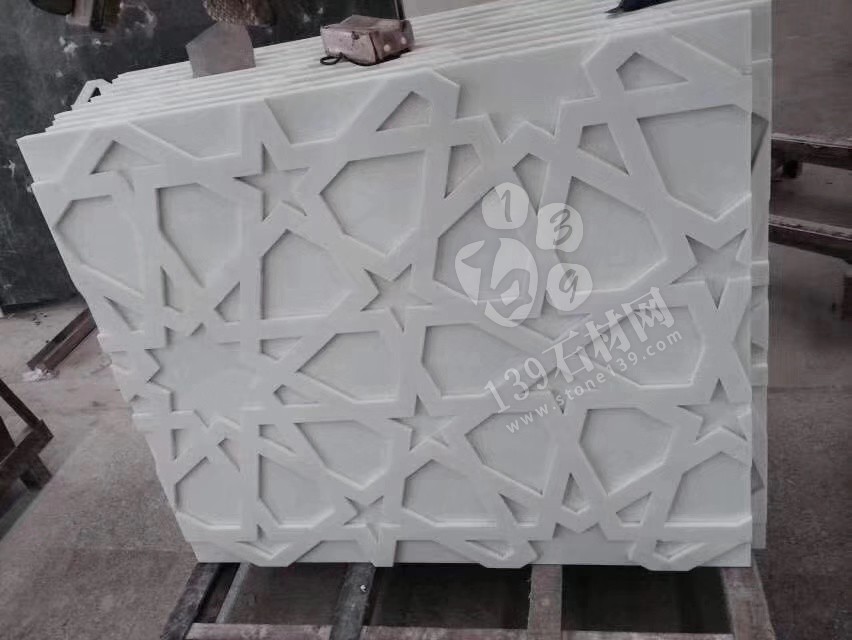 微晶石紋路板與巖板的對比區別