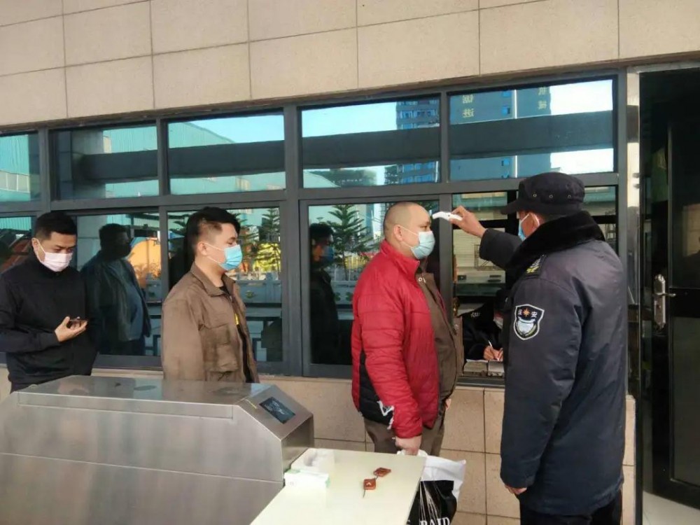 中國(guó)石材城水頭鎮(zhèn)規(guī)模以上企業(yè)復(fù)工率達(dá)94.8%,政府這一舉措彰顯石材城魅力!