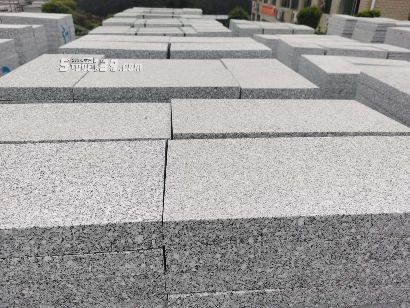 溆浦縣福華石業(yè)有限公司主營湖南芝麻灰、湖南芝麻黑