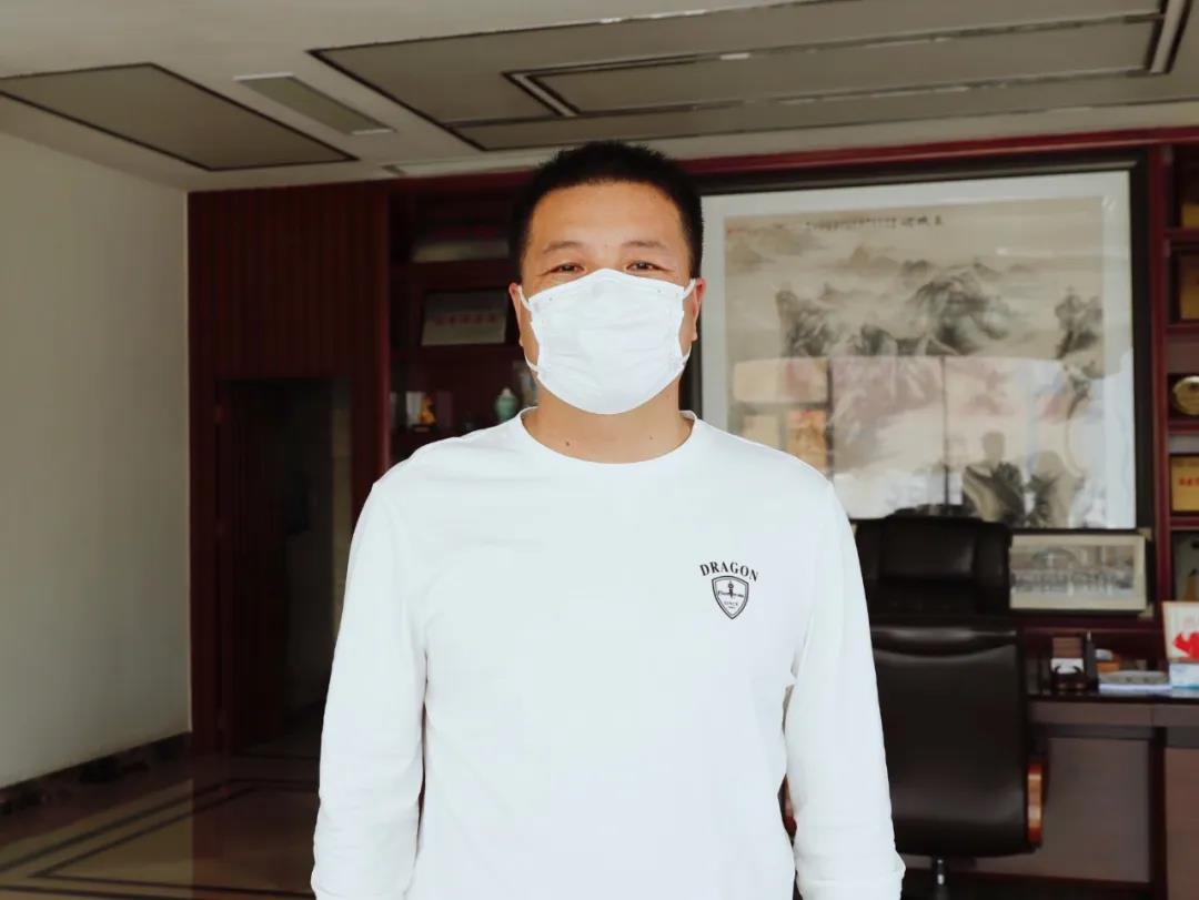 華潤(rùn)石業(yè)黃慶達(dá)：只要防控需要，再貴都是值得的