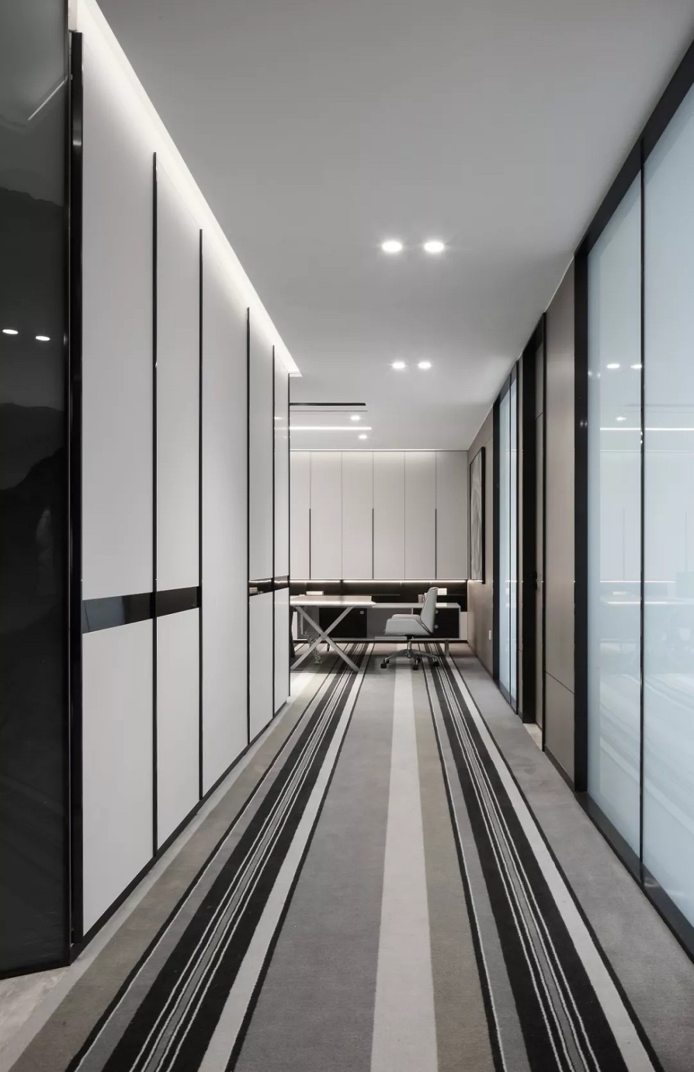 石材裝飾欣賞 | 香港萬(wàn)隆控股Office Center