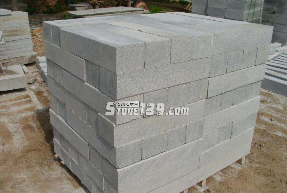 魯灰產(chǎn)自哪里?山東省濟(jì)寧市泗水縣灰色花崗巖介紹