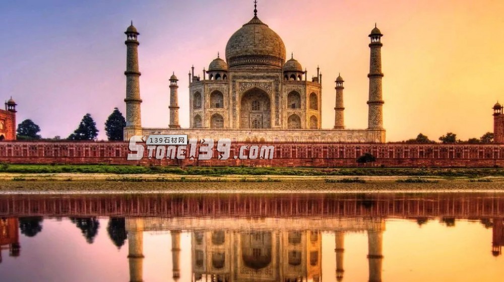 疫情風暴下進口石材漲價潮：黑金沙，印度紅等有的荒料飆升600元以上！