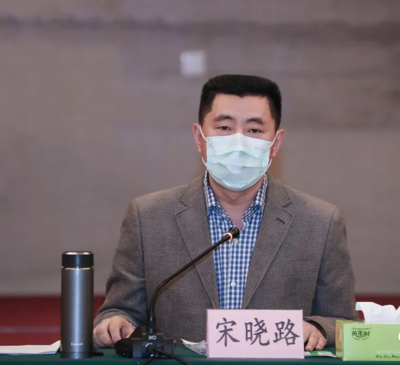 貴州安順市市委副書記、市長宋曉路到鎮寧自治縣調研中國（安順）石材城建設情況