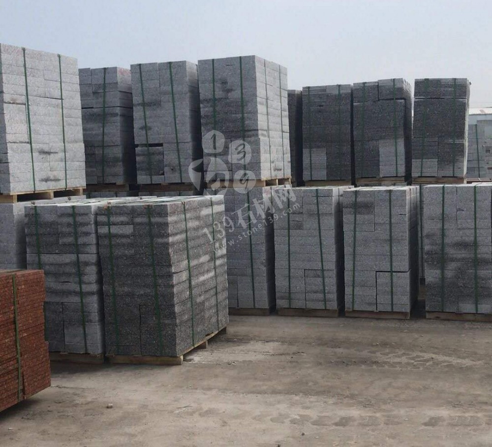 南陽地區(qū)梨花白梨花紅染色板直銷廠家-華翊石業(yè)